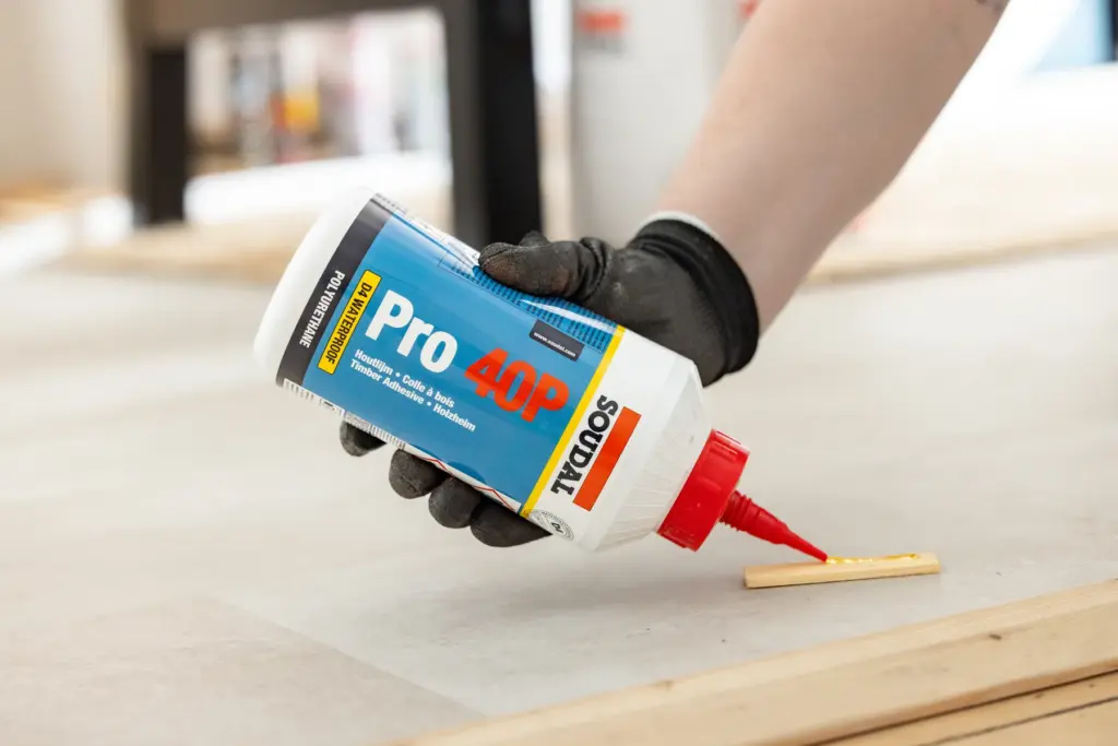 Soudal Pro 40P polyurethane wood adhesive ready for application